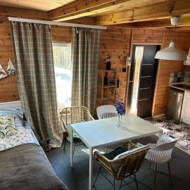 Ustka- Wakacyjny Domek Letni Wiatr, hotel v destinaci Ustka