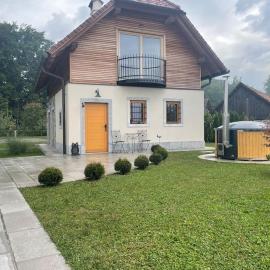 Sweet Retreat, Hotel in Trebelno