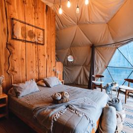 Green Noise Glamping, готель у місті Fraijanes