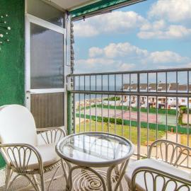Awesome Apartment In Cullera With House Sea View, hotel in Cullera