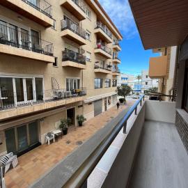 Mar y Montaña, hotel i Aduanas