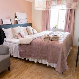 Duveslätt B & B, hotel en Åskloster