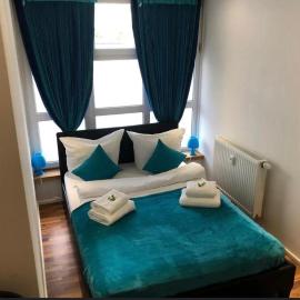 Pension Baku, Hotel in Fürth