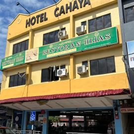 Hotel Cahaya: Tanjung Malim şehrinde bir otel