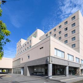 Hotel Green Park Suzuka, хотел в Сузука
