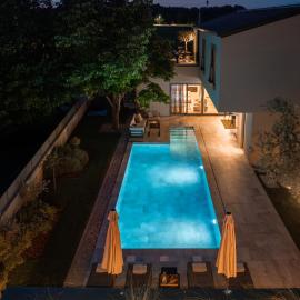 Luxury Villa Lipa Tree, Hotel in Novigrad