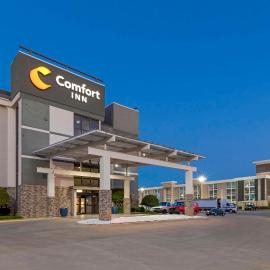 Comfort Inn Dallas North Love Field Airport, hotel Dallasban
