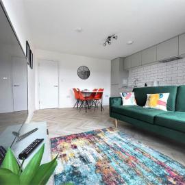 Mariner Suites, hotel u gradu Vejmut