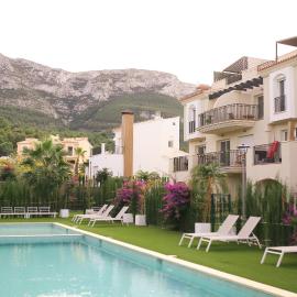 Modern flat with Montgo view