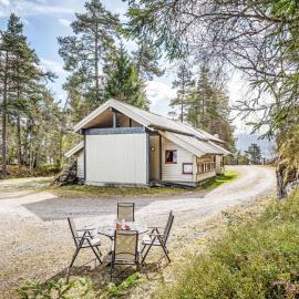 Holiday Home Veganeset I by Interhome, hotell i Balestrand