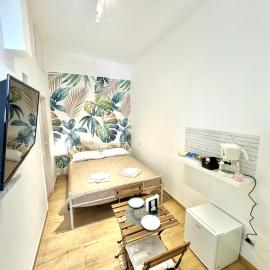 Bari annette room, hotell i Bari