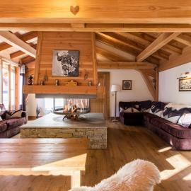 Chalet familial La Griotte avec accès piscine