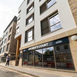 Accommodations in Brewer's Court in Edinburgh