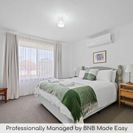 Serenity - Short Drive to CBD, Firepit
