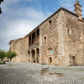 Hotel Puente de Alconétar、Garrovillasのホテル