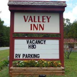 Valley Inn - Hamilton Ga, hotel v mestu Hamilton