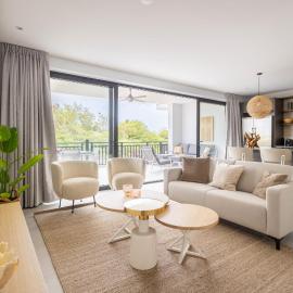 The Breeze at Blue Bay Golf & Beach Resort, hotel in Dorp Sint Michiel