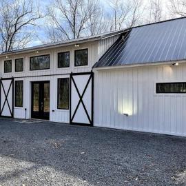 The Brand New - The Luxe Cabin sleeps 12!