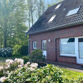 Ferienwohnung Hoddersdiek, Burhave, hotel en Burhave