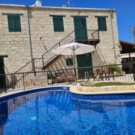 Andrianna's Cottage