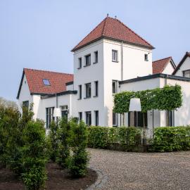 B&B de oude melkfabriek, Hotel in Valkenswaard