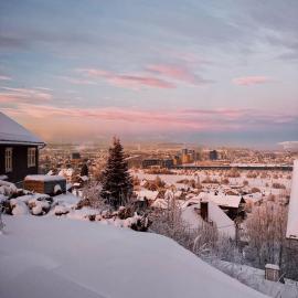 Apartment in Lillestrøm with free parking and great view, sleep 3 people โรงแรมในลีลล์สตรอม