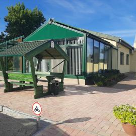 Szárszó Apartmanok, hotel in Balatonszárszó