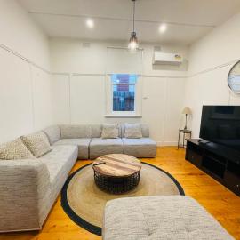 D114 Victorian Central Stay
