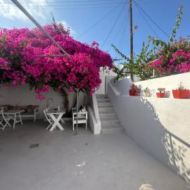Kefia 2, hotel i Mesariá