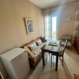 Nikos Holidays Apartment 2