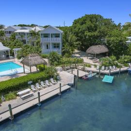 Isla Key Guava - Waterfront Boutique Resort, Island Paradise, Prime Location، فندق في إسلامورادا