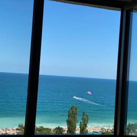 Spacious seaview apartments, 100m to the beach