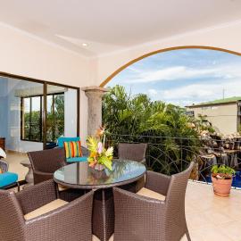 Sunrise 2 - 3 Bedroom Condo At Tamarindo, hotel in Tamarindo