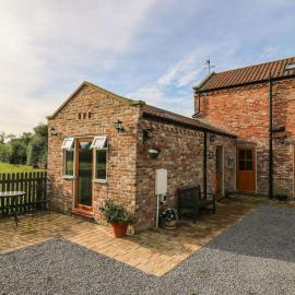 Decca cottage is Cheerful one bedroom cottage