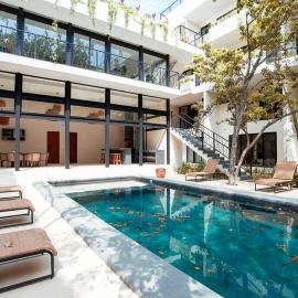 Amazing and central new condo 2 bedroom La Veleta, hotel a Tulum