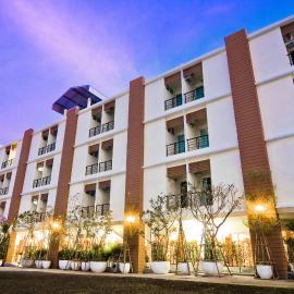 Boonsiri Boutique Hotel, ξενοδοχείο σε Si Sa Ket