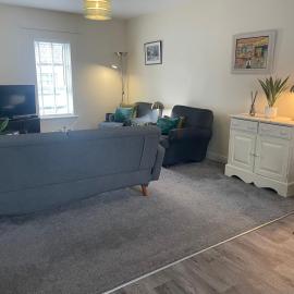 Carrick - Town Centre Apartment, hotel in Carrick on Shannon