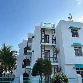 Apartment with sea view in Blue Bay, 125 m², near beach