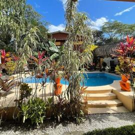 Samara Palm Lodge, hótel í Sámara