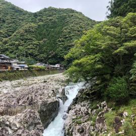 ラコマハウス古座川古民家一棟貸し, Hotel in Takinohai