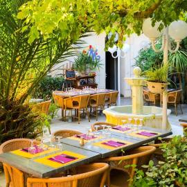 Hôtel Orange Marine، فندق في أركاشون