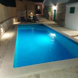 Didovi dvori, hotel u gradu Seline