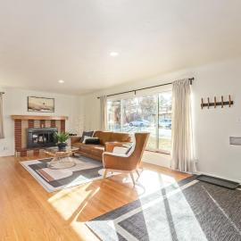 NEW! 1958 Chic Mid-Mod House