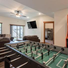 3BR Walk-In Near Silver Dollar City - Game Room - Pool - FREE TICKETS INCLUDED - RR93A