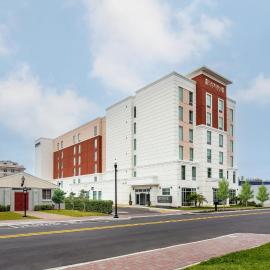 Staybridge Suites Winter Haven - Auburndale, hotel u gradu Vinter Hejven
