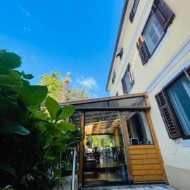 Villa Verde Piran, Authentic Mediterranean Stay, Hotel in Piran