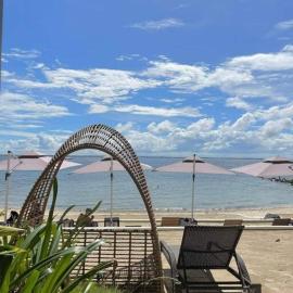 The Mactan Suite at The Mactan Newtown Resort, hotel u gradu Punta Engaño