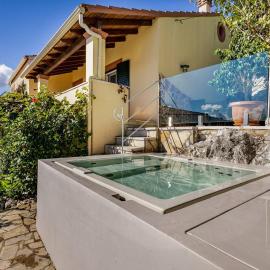 Villa Edem, hotel u gradu Kasiopi