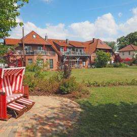 FEWO Seebrise, hotel en Flessenow