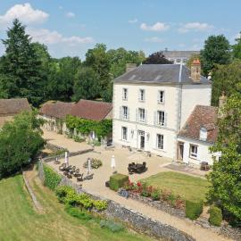 Le Clos de Paris, hotel din Fresnay-sur-Sarthe